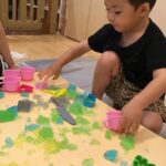 冷たくて気持ちいい~💕寒天遊び(*´▽｀*)　～仙台市太白区りっきーぱーく保育園長町