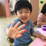 🍂涼しい秋のお散歩と絵の具あそび🎨～仙台市太白区りっきーぱーく保育園あすと長町～